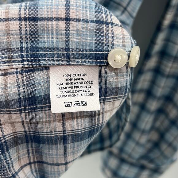 Faherty Long Sleeve Lightweight Button Down Shirt - Blue Plaid - Medium - Picture 4 of 6